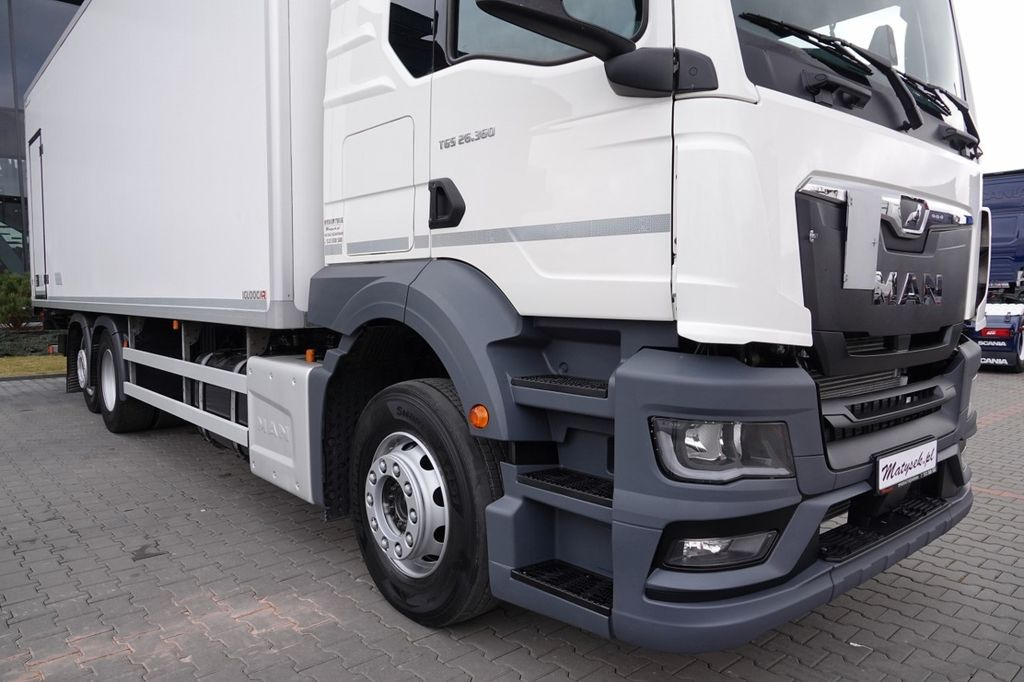 MAN TGS 26.360 / 6x2 / CHŁODNIA -8,2 M / SUPRA 850MT MAN TGS 26.360 / 6x2 / CHŁODNIA -8,2 M / SUPRA 850MT - Рефрижератор вантажівка: фото 2 MAN TGS 26.360 / 6x2 / CHŁODNIA -8,2 M / SUPRA 850MT MAN TGS 26.360 / 6x2 / CHŁODNIA -8,2 M / SUPRA 850MT - Рефрижератор вантажівка: фото 2