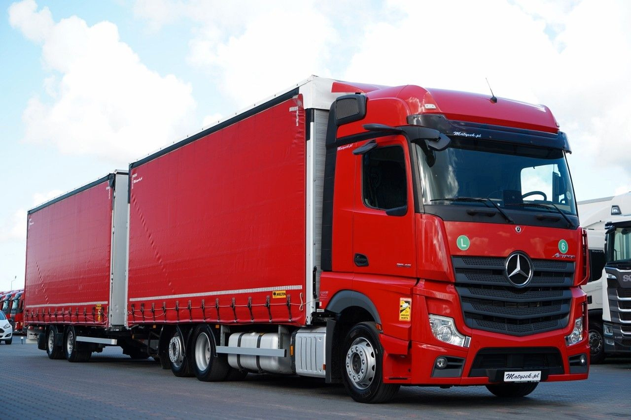 Mercedes-Benz ACTROS 2545 / ZESTAW TANDEM 120 M3 / PRZEJAZDOW - Тентована вантажівка: фото 1 Mercedes-Benz ACTROS 2545 / ZESTAW TANDEM 120 M3 / PRZEJAZDOW - Тентована вантажівка: фото 1