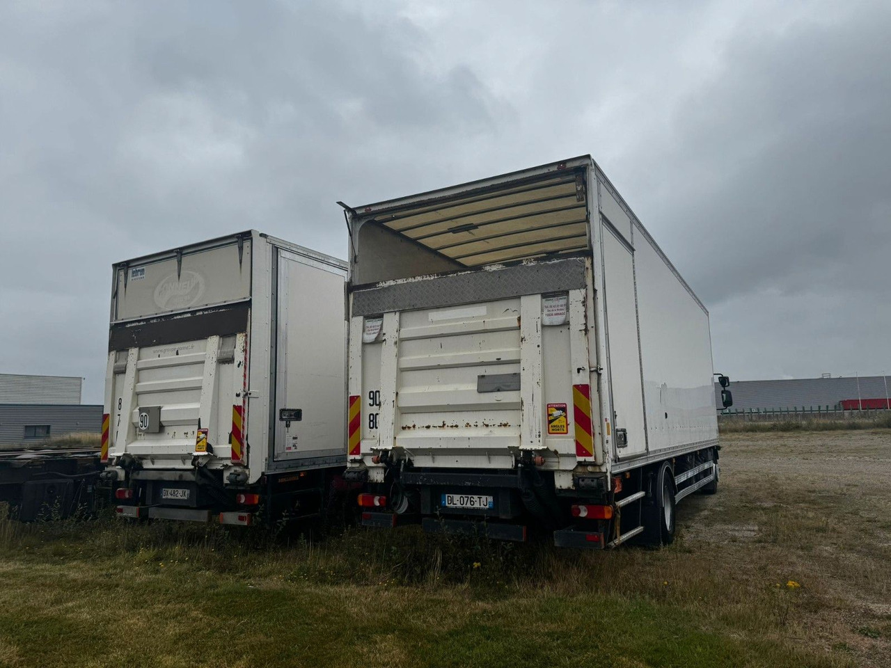 Renault D16 210 / 4x2 / KONTENER / 8.5M / WINDA DHOLLAND - Вантажівка з закритим кузовом: фото 3 Renault D16 210 / 4x2 / KONTENER / 8.5M / WINDA DHOLLAND - Вантажівка з закритим кузовом: фото 3