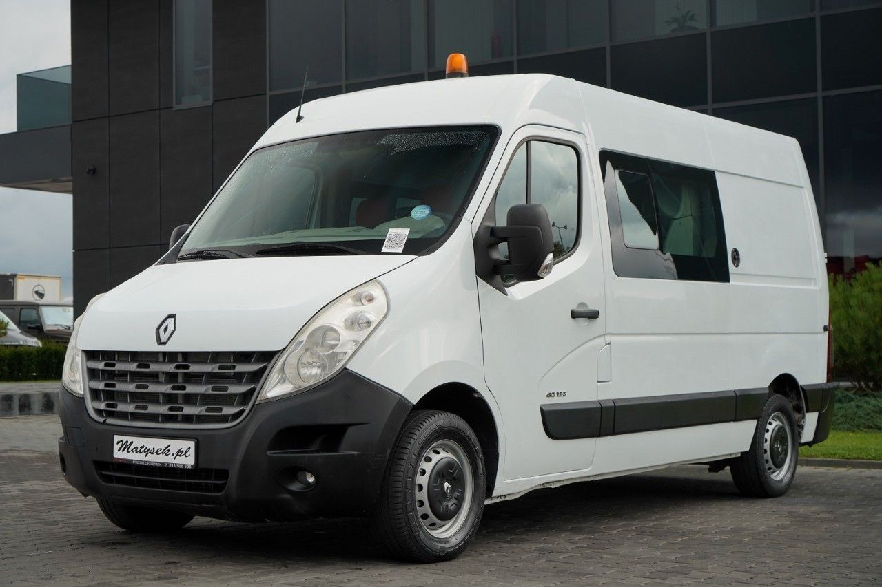 Renault MASTER / MANUAL / DMC 3500KG / 6 MIEJSC / SPROW - Суцільнометалевий фургон, Вантажопасажирський фургон: фото 4 Renault MASTER / MANUAL / DMC 3500KG / 6 MIEJSC / SPROW - Суцільнометалевий фургон, Вантажопасажирський фургон: фото 4