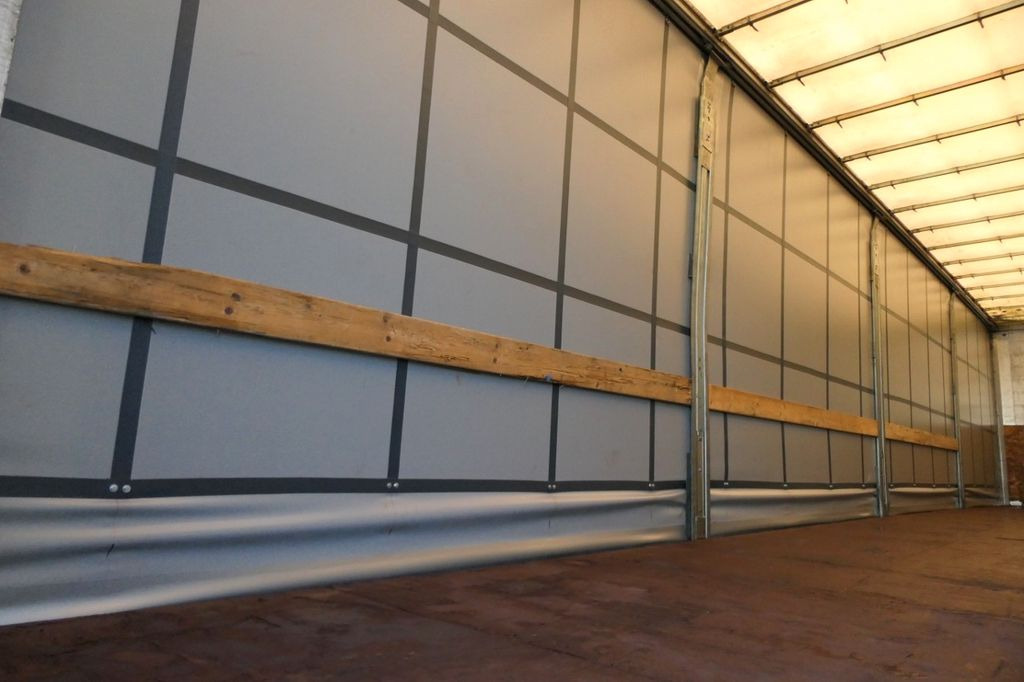 Тентований напівпричіп Samro CURTAINSIDER / STANDARD / LIFTED AXLE / LIFT DHO: фото 20