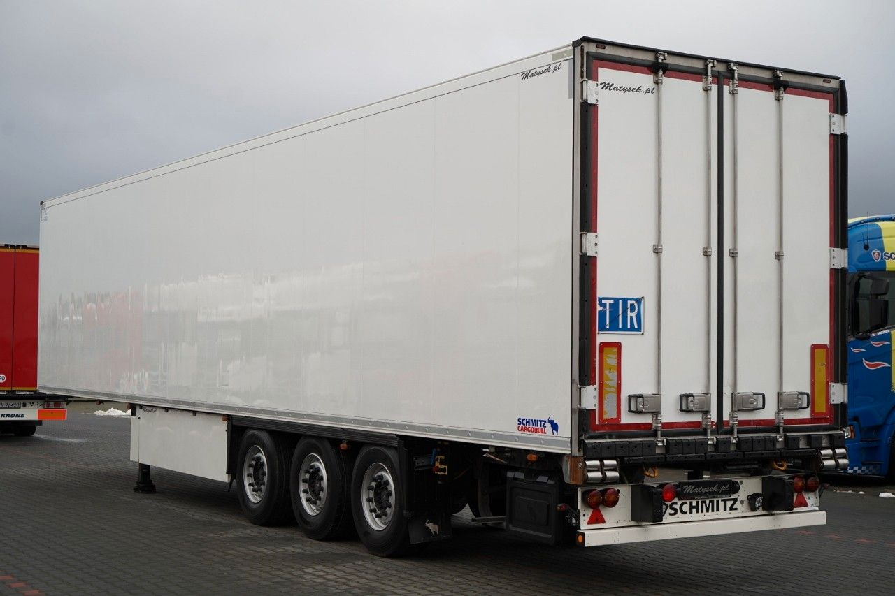 Schmitz Cargobull CHŁODNIA / THERMO KING / HAKÓWKA / OŚ PODNOSZO - Рефрижератор напівпричіп: фото 4 Schmitz Cargobull CHŁODNIA / THERMO KING / HAKÓWKA / OŚ PODNOSZO - Рефрижератор напівпричіп: фото 4