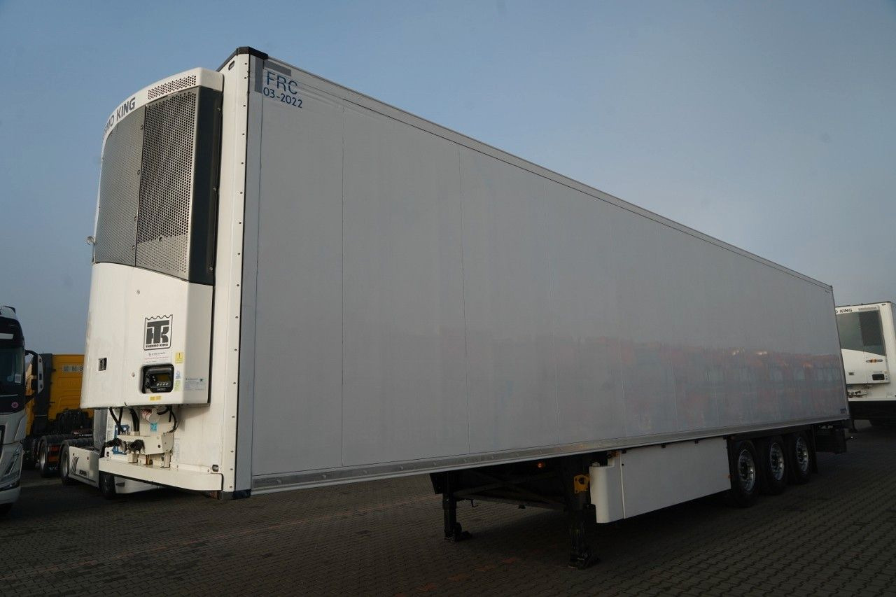 Schmitz Cargobull / CHŁODNIA / THERMO KING SLX 300 / HAKÓWKA / OŚ - Рефрижератор напівпричіп: фото 2 Schmitz Cargobull / CHŁODNIA / THERMO KING SLX 300 / HAKÓWKA / OŚ - Рефрижератор напівпричіп: фото 2