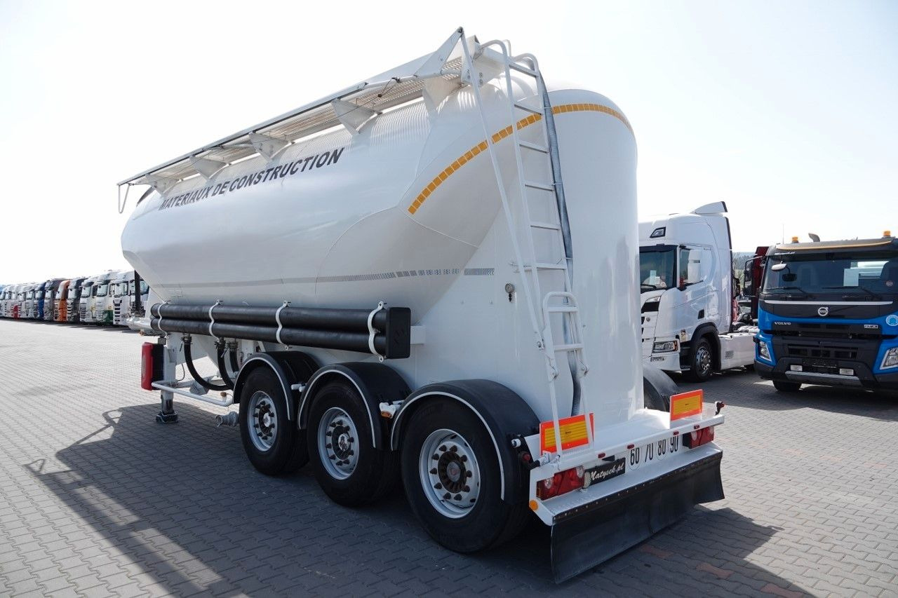 Spitzer CEMENTONACZEPA / 34 000 L / SILOS / 3 KOMORY / O - Напівпричіп цистерна для сипучих вантажів: фото 3 Spitzer CEMENTONACZEPA / 34 000 L / SILOS / 3 KOMORY / O - Напівпричіп цистерна для сипучих вантажів: фото 3