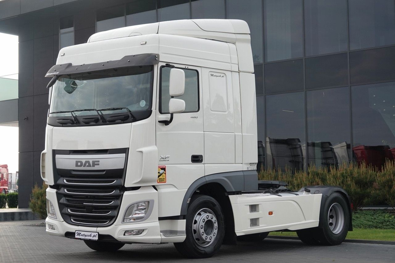DAF XF 460 / SPACE CAB / OPONY 100% / SPROWADZONY / - Тягач: фото 4 DAF XF 460 / SPACE CAB / OPONY 100% / SPROWADZONY / - Тягач: фото 4