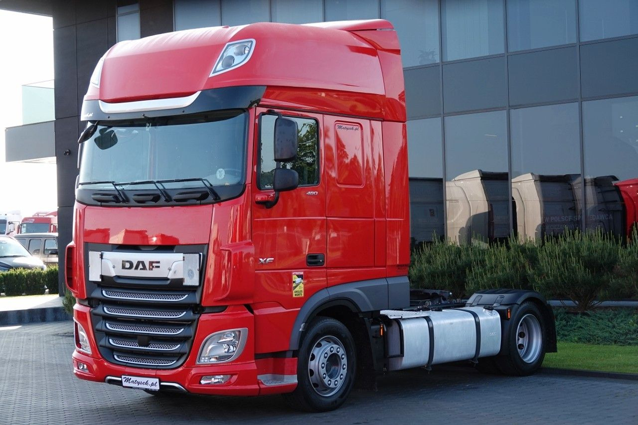 DAF XF 480 / LOW DECK / MEGA / 2021 / SSC / PO ZŁOTY - Тягач: фото 2 DAF XF 480 / LOW DECK / MEGA / 2021 / SSC / PO ZŁOTY - Тягач: фото 2