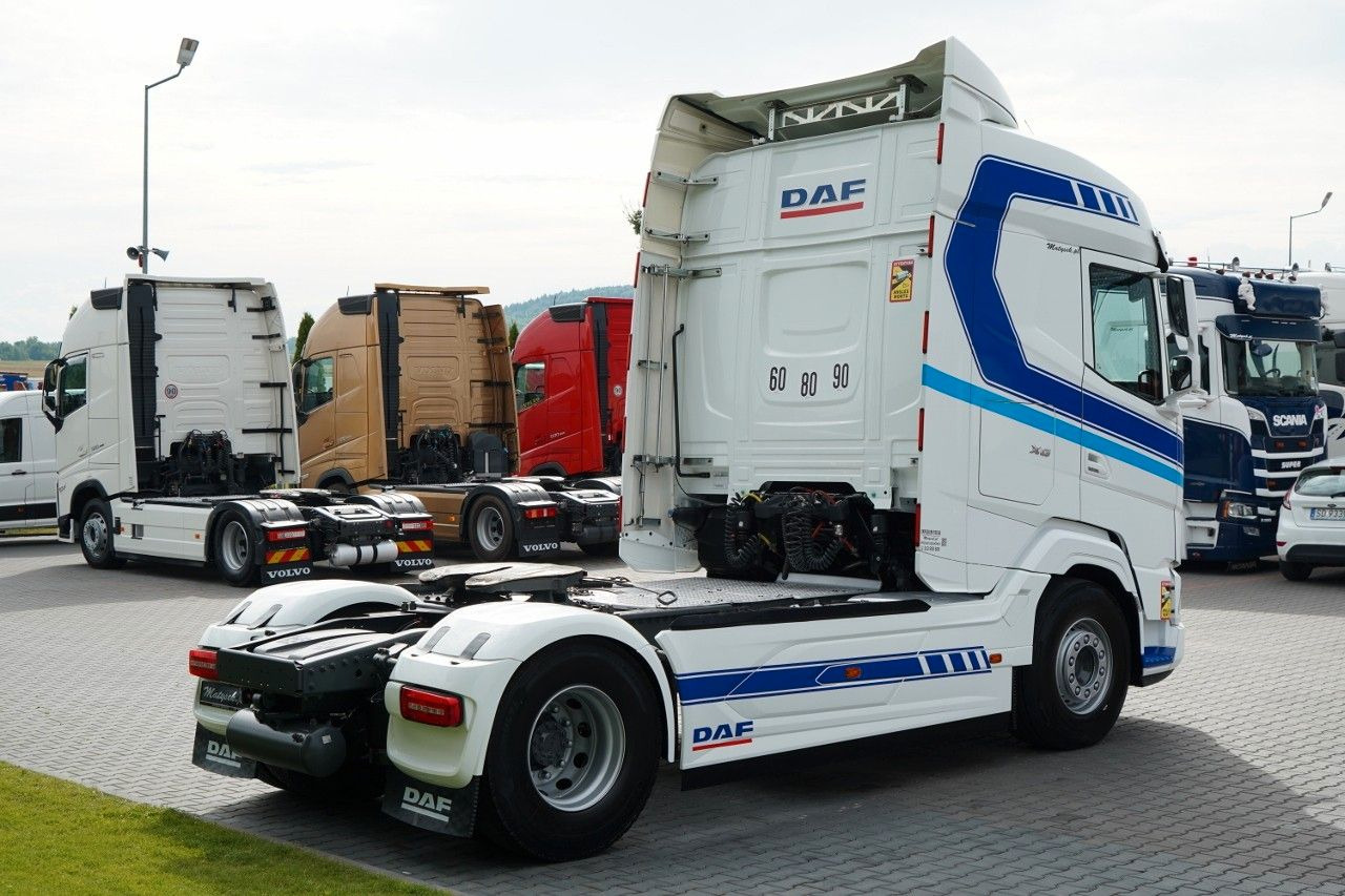 DAF XG 530 / RETARDER / FULL AIRMATIC / I-PARK COOL - Тягач: фото 4 DAF XG 530 / RETARDER / FULL AIRMATIC / I-PARK COOL - Тягач: фото 4