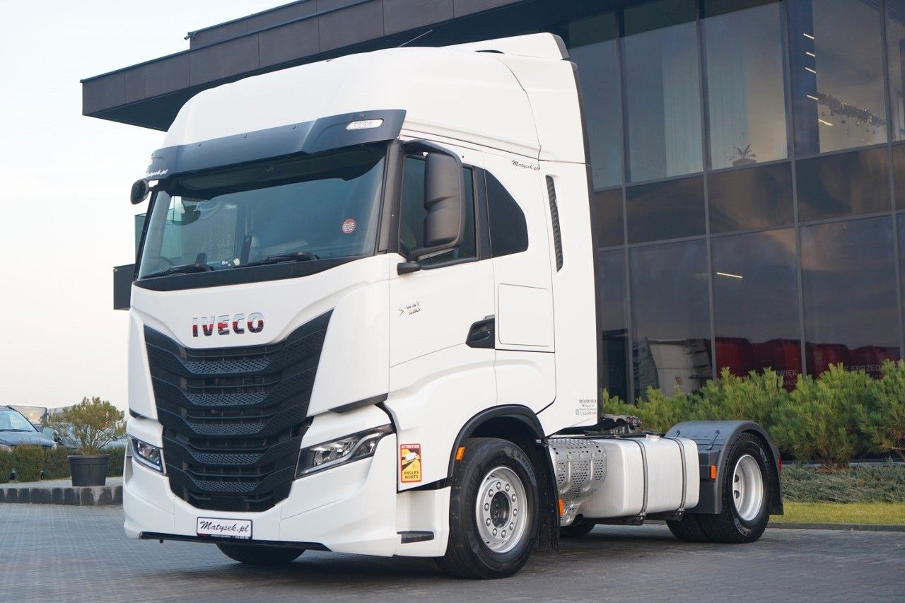 Iveco S-WAY / 530 / RETARDER / I-PARK COOL / - Тягач: фото 1 Iveco S-WAY / 530 / RETARDER / I-PARK COOL / - Тягач: фото 1