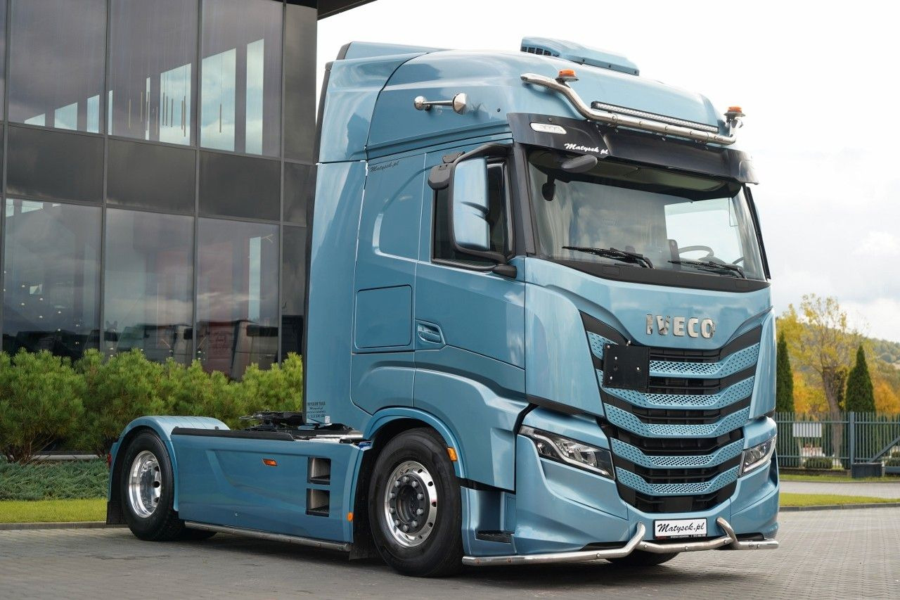Iveco S-WAY / 570 / PEŁNYA ADR / RETARDER / I-PARK CO - Тягач: фото 4 Iveco S-WAY / 570 / PEŁNYA ADR / RETARDER / I-PARK CO - Тягач: фото 4