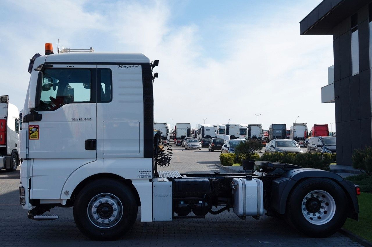 MAN TGX 18.440 / RETARDER / EURO 5 / EEV / NISKA KA MAN TGX 18.440 / RETARDER / EURO 5 / EEV / NISKA KA - Тягач: фото 3 MAN TGX 18.440 / RETARDER / EURO 5 / EEV / NISKA KA MAN TGX 18.440 / RETARDER / EURO 5 / EEV / NISKA KA - Тягач: фото 3