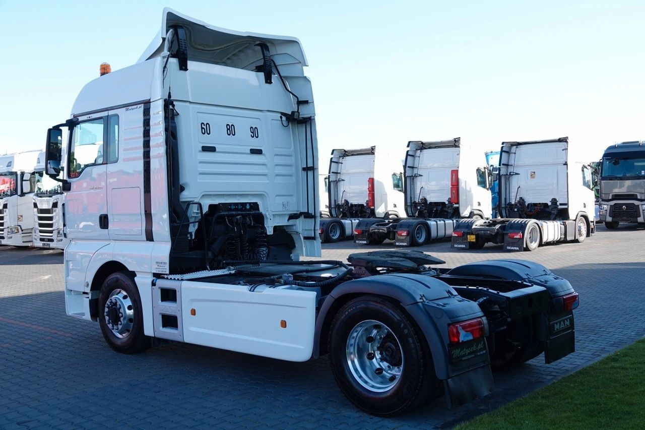 MAN TGX 18.480 / 4x4 / HYDRAULIKA / HYDRODRIVE / EUR MAN TGX 18.480 / 4x4 / HYDRAULIKA / HYDRODRIVE / EUR - Тягач: фото 4 MAN TGX 18.480 / 4x4 / HYDRAULIKA / HYDRODRIVE / EUR MAN TGX 18.480 / 4x4 / HYDRAULIKA / HYDRODRIVE / EUR - Тягач: фото 4