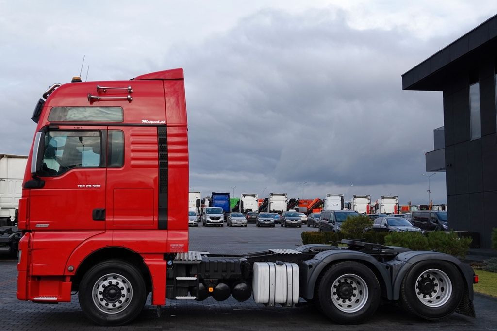 MAN TGX 28.580 / 6x2 / BOOGIE / RETARDER - Тягач: фото 3 MAN TGX 28.580 / 6x2 / BOOGIE / RETARDER - Тягач: фото 3