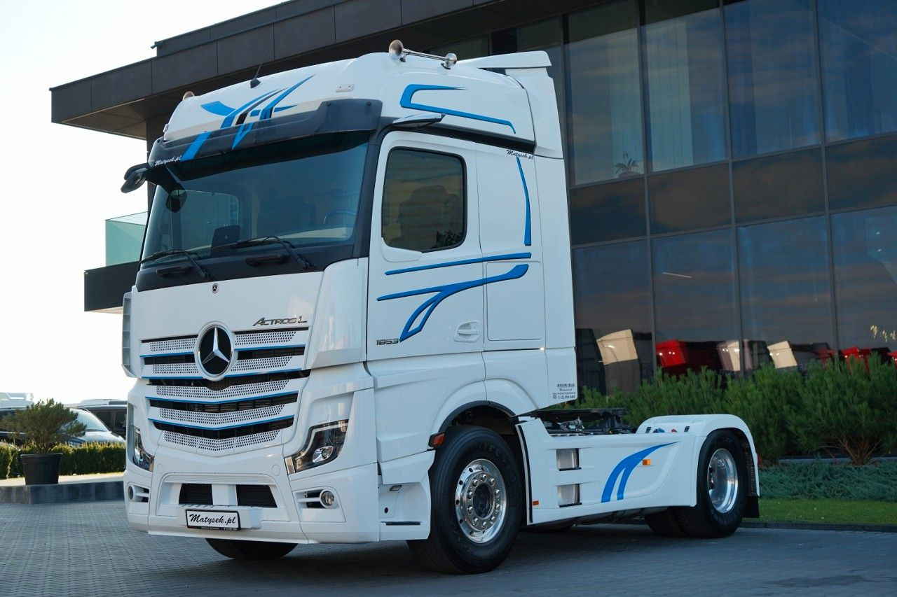 Mercedes-Benz ACTROS 1853 / BIG SPACE / HYDRAULIKA DWUOBWODOWA - Тягач: фото 4 Mercedes-Benz ACTROS 1853 / BIG SPACE / HYDRAULIKA DWUOBWODOWA - Тягач: фото 4