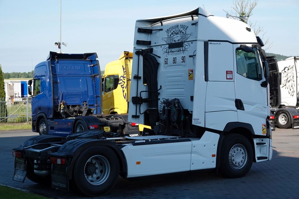 Renault T 520 / 13L / MAXISPACE / RETARDER / SALONKA Renault T 520 / 13L / MAXISPACE / RETARDER / SALONKA - Тягач: фото 4 Renault T 520 / 13L / MAXISPACE / RETARDER / SALONKA Renault T 520 / 13L / MAXISPACE / RETARDER / SALONKA - Тягач: фото 4