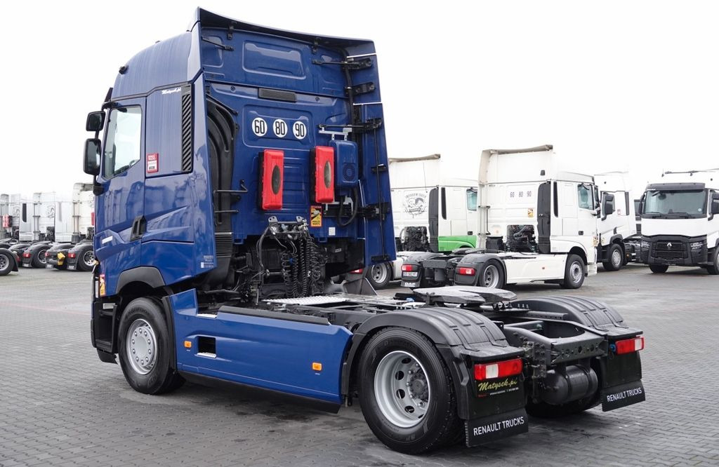 Renault T 520 / RETARDER / I-PARK COOL / HIGH CAB / 11. Renault T 520 / RETARDER / I-PARK COOL / HIGH CAB / 11. - Тягач: фото 4 Renault T 520 / RETARDER / I-PARK COOL / HIGH CAB / 11. Renault T 520 / RETARDER / I-PARK COOL / HIGH CAB / 11. - Тягач: фото 4