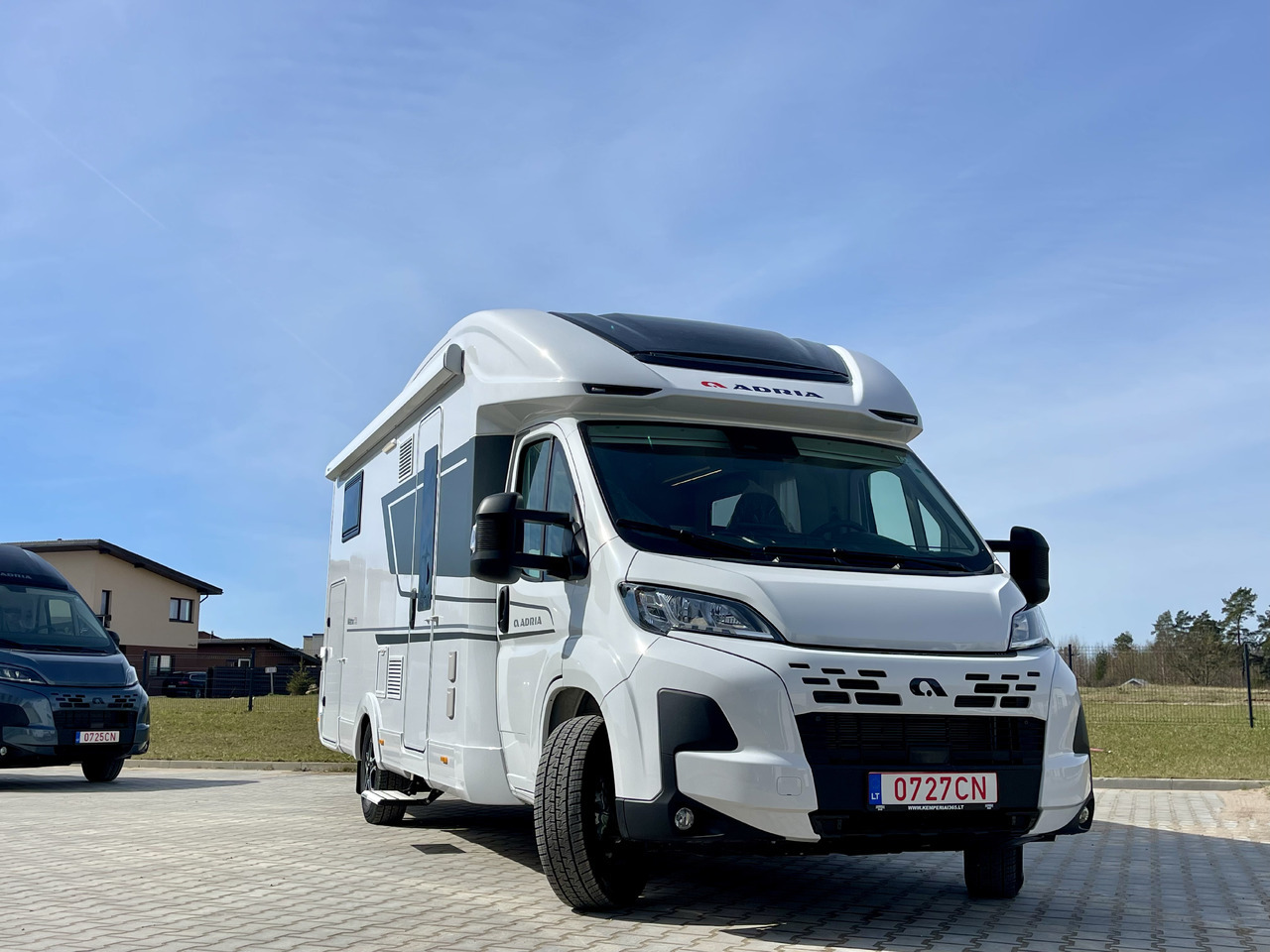 ADRIA Matrix 670 SL - Напівінтегрований автобудинок: фото 2 ADRIA Matrix 670 SL - Напівінтегрований автобудинок: фото 2