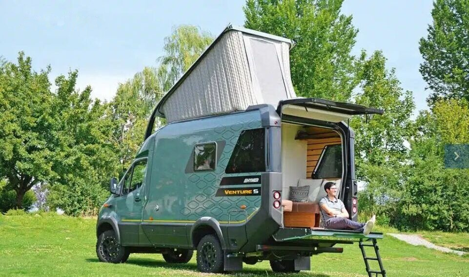 Hymer Venture S - Напівінтегрований автобудинок: фото 1 Hymer Venture S - Напівінтегрований автобудинок: фото 1