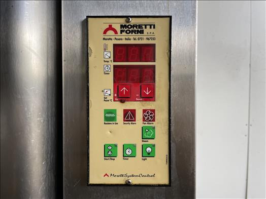 Moretti Forni F80E convection oven - Обладнання для пекарні: фото 5 Moretti Forni F80E convection oven - Обладнання для пекарні: фото 5