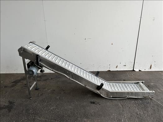 Cтрічковий конвеєр NNP Flighted elevator conveyor: фото 1