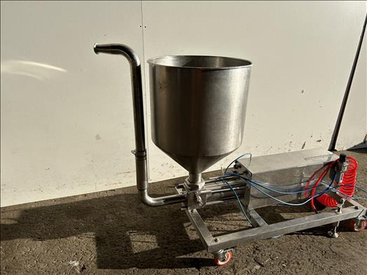 Winyard Midi MKII Depositor - Обладнання для харчової промисловості: фото 3 Winyard Midi MKII Depositor - Обладнання для харчової промисловості: фото 3