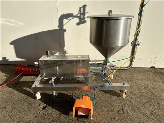 Winyard Minifill MKIII Depositor - Обладнання для харчової промисловості: фото 2 Winyard Minifill MKIII Depositor - Обладнання для харчової промисловості: фото 2