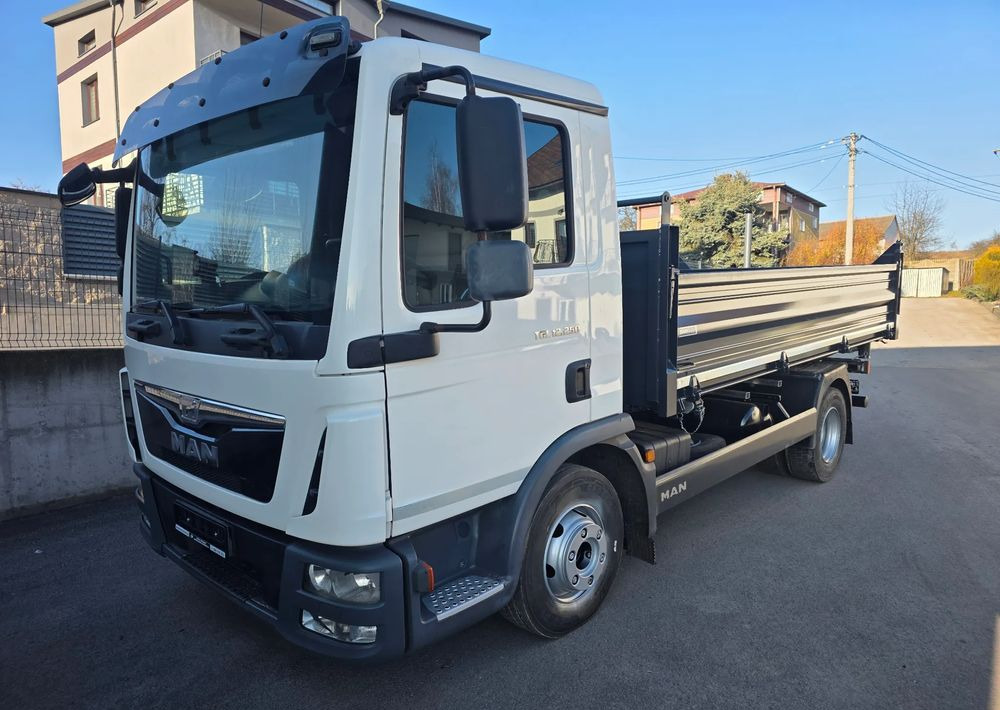MAN TGL 12.250 /12.220 / ATEGO/ WYWROTKA / 2016 / NOWA ZABUDOWA - Самоскид вантажівка: фото 1 MAN TGL 12.250 /12.220 / ATEGO/ WYWROTKA / 2016 / NOWA ZABUDOWA - Самоскид вантажівка: фото 1
