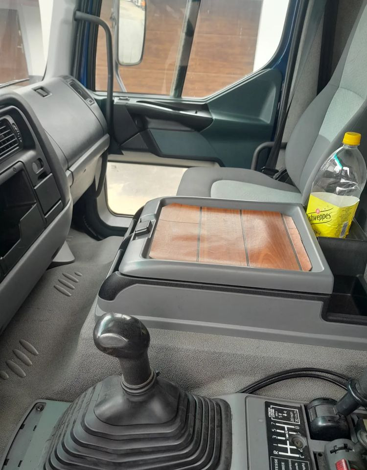 Renault PREMIUM 320 DCI / KERAX / HYDROBURTA / WYWROTKA - Самоскид вантажівка: фото 2 Renault PREMIUM 320 DCI / KERAX / HYDROBURTA / WYWROTKA - Самоскид вантажівка: фото 2