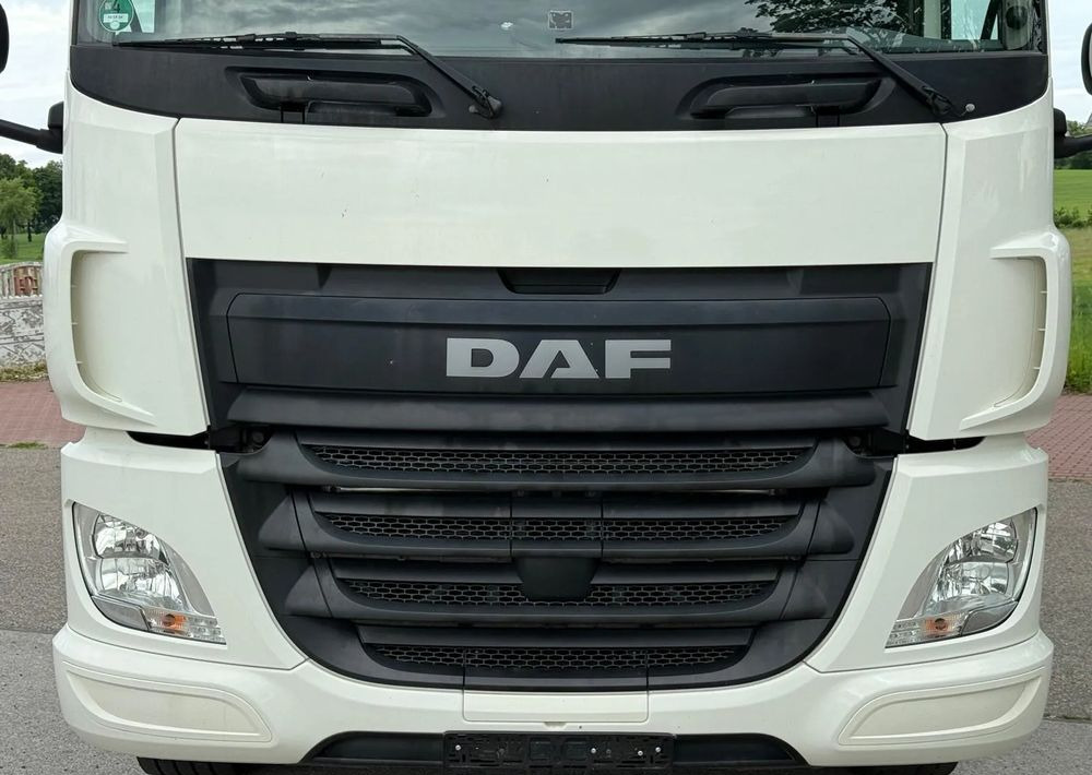DAF CF 330/10.2017/KONTENER MEBLOWY/IZOTERMA/WINDA/18 PALET/E6/NISKI PRZEBIEG/Z NIEMIEC/JAK NOWY/DUŻY SILNIK/ - Вантажівка з закритим кузовом: фото 4 DAF CF 330/10.2017/KONTENER MEBLOWY/IZOTERMA/WINDA/18 PALET/E6/NISKI PRZEBIEG/Z NIEMIEC/JAK NOWY/DUŻY SILNIK/ - Вантажівка з закритим кузовом: фото 4
