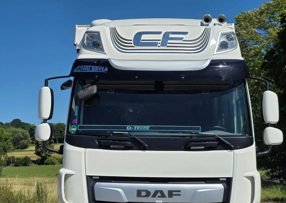 DAF CF290/CF320/FIRANKA/WINDA DHOLLANDIA / E6/JEDEN WŁAŚCICIEL/SPROWADZONY/22PALETY/2019/PODNOSZONY DACH/ JAK NOWY - Тентована вантажівка: фото 4 DAF CF290/CF320/FIRANKA/WINDA DHOLLANDIA / E6/JEDEN WŁAŚCICIEL/SPROWADZONY/22PALETY/2019/PODNOSZONY DACH/ JAK NOWY - Тентована вантажівка: фото 4