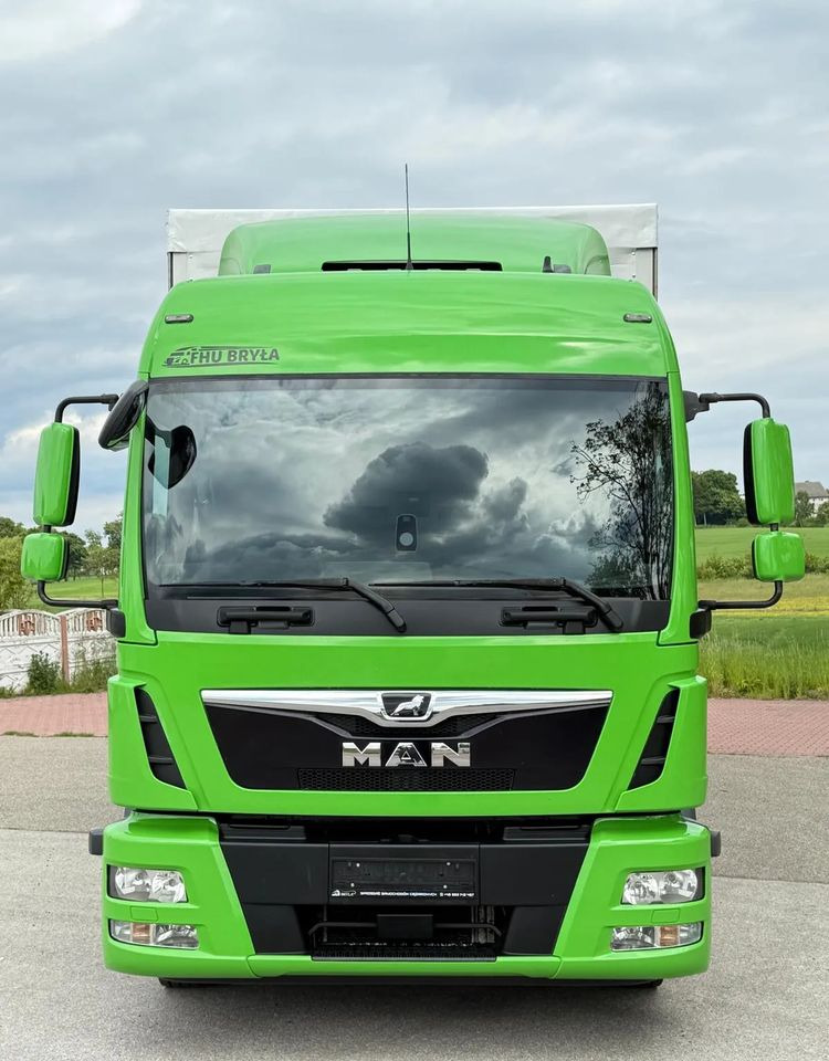 MAN TGL12.250/E6/20PALET/10.2018/SERWISOWANY/NISKI PRZEBIEG/WINDA/FIRANKA//JAK NOWY/SERWISOWANY - Тентована вантажівка: фото 3 MAN TGL12.250/E6/20PALET/10.2018/SERWISOWANY/NISKI PRZEBIEG/WINDA/FIRANKA//JAK NOWY/SERWISOWANY - Тентована вантажівка: фото 3