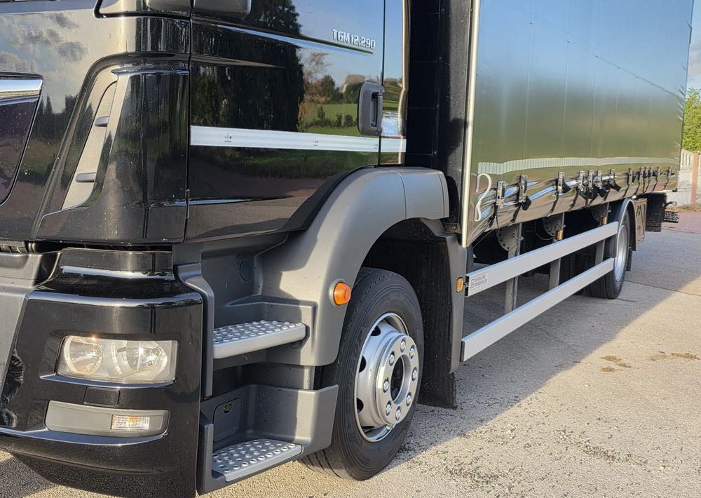 Тентована вантажівка MAN TGM 12.290 / 15.290 / E6/ FIRANKA /BOCZNE DRZWI / BURTO-FIRANKA / 18PALET / WINDA / NISKI PRZEBIEG / 2018/ CAŁY NA PODUSZKACH / SERWISOWANY: фото 14