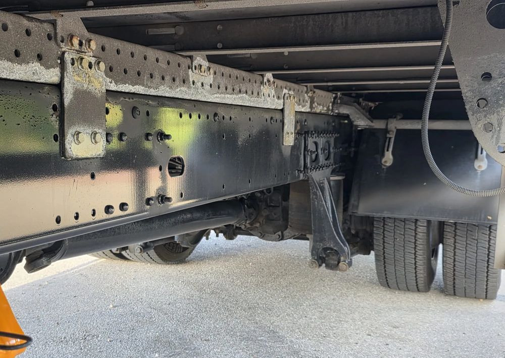 Тентована вантажівка MAN TGM 12.290 / 15.290 / E6/ FIRANKA /BOCZNE DRZWI / BURTO-FIRANKA / 18PALET / WINDA / NISKI PRZEBIEG / 2018/ CAŁY NA PODUSZKACH / SERWISOWANY: фото 17