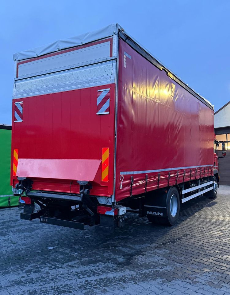 MAN TGM 15.250 / FIRANKA / 2018R / KLIMA POSTOJOWA /SPROWADZONY / 20 PALET / E6 / WINDA / - Тентована вантажівка: фото 5 MAN TGM 15.250 / FIRANKA / 2018R / KLIMA POSTOJOWA /SPROWADZONY / 20 PALET / E6 / WINDA / - Тентована вантажівка: фото 5