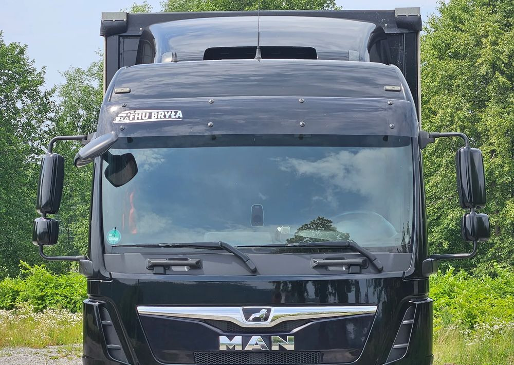MAN TGM 15.290 / FIRANKA / 2019R / SPROWADZONY/ 7500 ŁADOWNOŚĆ / 18 PALET / E6 / JAK NOWY / WINDA / - Тентована вантажівка: фото 5 MAN TGM 15.290 / FIRANKA / 2019R / SPROWADZONY/ 7500 ŁADOWNOŚĆ / 18 PALET / E6 / JAK NOWY / WINDA / - Тентована вантажівка: фото 5