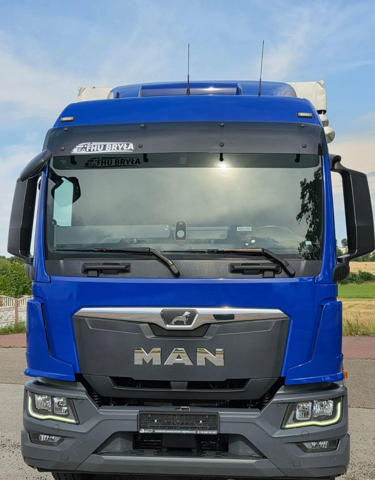MAN TGM 18.320 / 18.290 / NOWY MODEL / E6 / 20PALET / 9200 ŁADOWNOŚĆ / SERWISOWANY / NISKI PRZEBIEG / WINDA / FIRANKA / SPROWADZONY / 2021 / NISKI PRZEBIEG /PIERWSZY WŁAŚCICIEL/ - Тентована вантажівка: фото 3 MAN TGM 18.320 / 18.290 / NOWY MODEL / E6 / 20PALET / 9200 ŁADOWNOŚĆ / SERWISOWANY / NISKI PRZEBIEG / WINDA / FIRANKA / SPROWADZONY / 2021 / NISKI PRZEBIEG /PIERWSZY WŁAŚCICIEL/ - Тентована вантажівка: фото 3