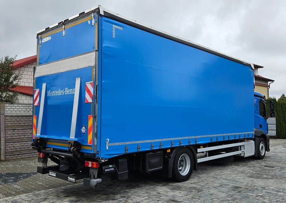 Mercedes-Benz ACTROS 1835 / FIRANKA / WINDA / 19 EUROPALET / AUTOMAT / Z NIEMIEC / 2016/DUŻA ŁADOWNOŚĆ - Тентована вантажівка: фото 4 Mercedes-Benz ACTROS 1835 / FIRANKA / WINDA / 19 EUROPALET / AUTOMAT / Z NIEMIEC / 2016/DUŻA ŁADOWNOŚĆ - Тентована вантажівка: фото 4