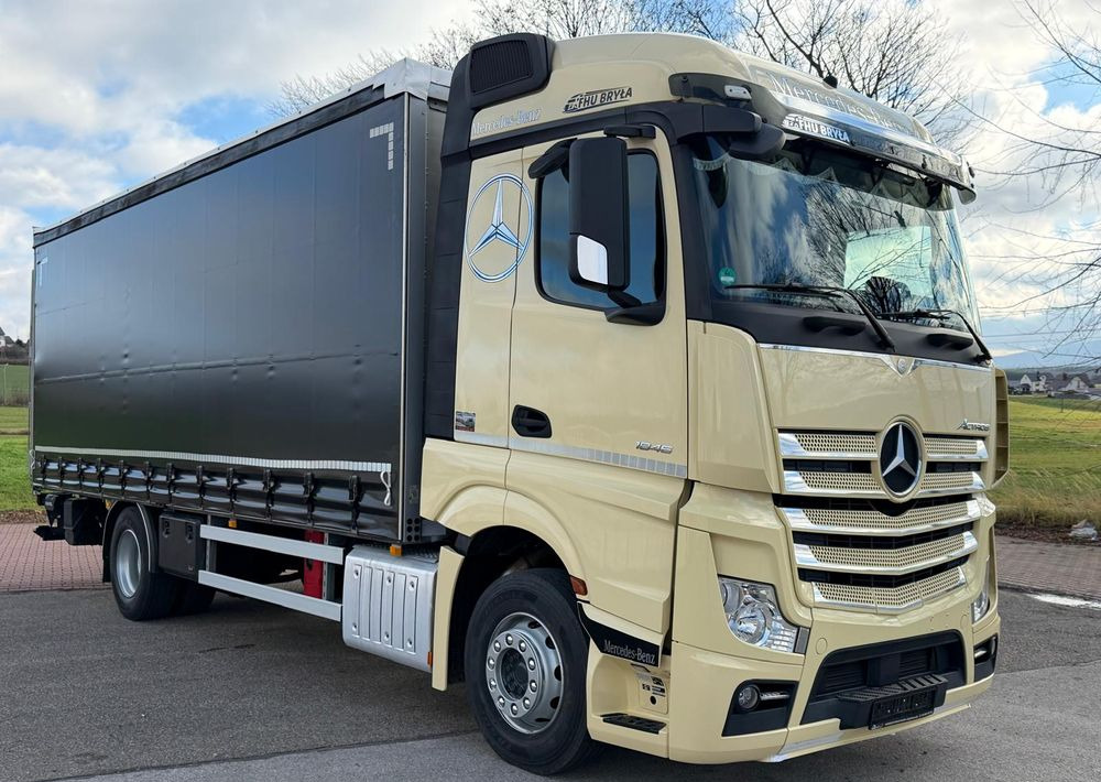 Mercedes-Benz ACTROS 1846 / FIRANKA / WINDA / 18 EUROPALET / AUTOMAT / Z NIEMIEC / 2019 / PRZEBIEG 370 TYŚ KM - Тентована вантажівка: фото 2 Mercedes-Benz ACTROS 1846 / FIRANKA / WINDA / 18 EUROPALET / AUTOMAT / Z NIEMIEC / 2019 / PRZEBIEG 370 TYŚ KM - Тентована вантажівка: фото 2