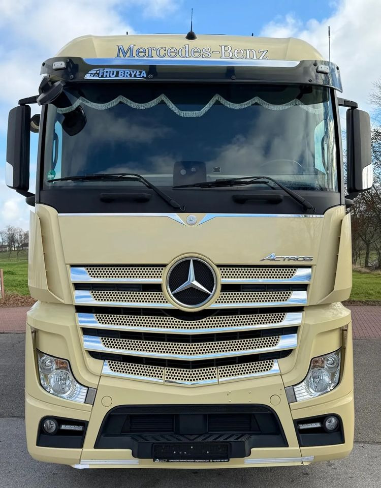 Mercedes-Benz ACTROS 1846 / FIRANKA / WINDA / 18 EUROPALET / AUTOMAT / Z NIEMIEC / 2019 / PRZEBIEG 370 TYŚ KM - Тентована вантажівка: фото 3 Mercedes-Benz ACTROS 1846 / FIRANKA / WINDA / 18 EUROPALET / AUTOMAT / Z NIEMIEC / 2019 / PRZEBIEG 370 TYŚ KM - Тентована вантажівка: фото 3