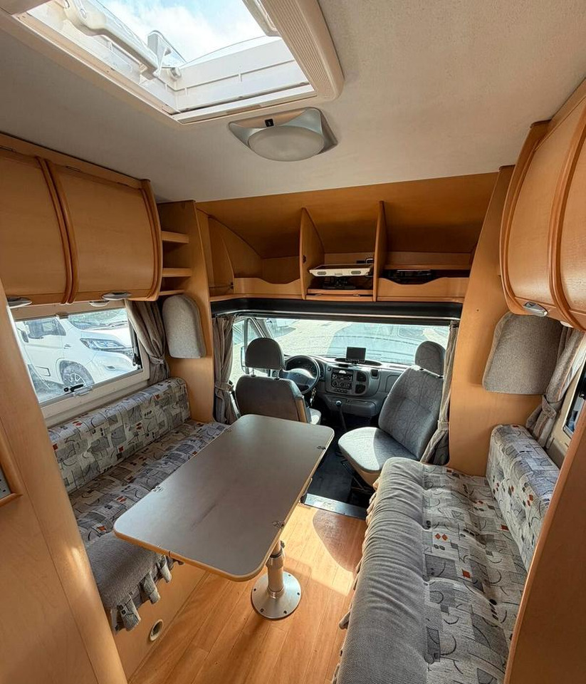 ROLLER TEAM GRANDUCA GARAGE P - Напівінтегрований автобудинок: фото 5 ROLLER TEAM GRANDUCA GARAGE P - Напівінтегрований автобудинок: фото 5