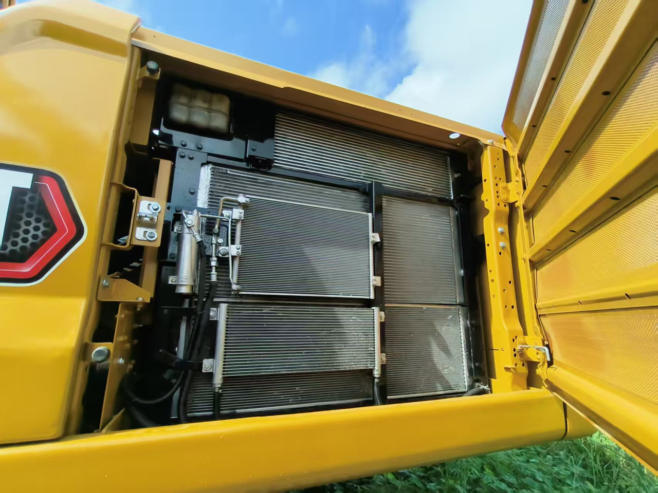 CATERPILLAR CAT336DL - Гусеничний екскаватор: фото 4 CATERPILLAR CAT336DL - Гусеничний екскаватор: фото 4