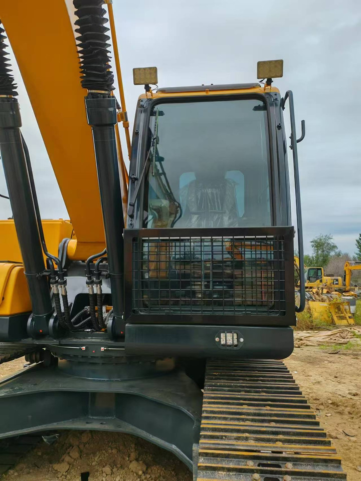 Hyundai Hyundai 220 LC-9 S - Гусеничний екскаватор: фото 5 Hyundai Hyundai 220 LC-9 S - Гусеничний екскаватор: фото 5