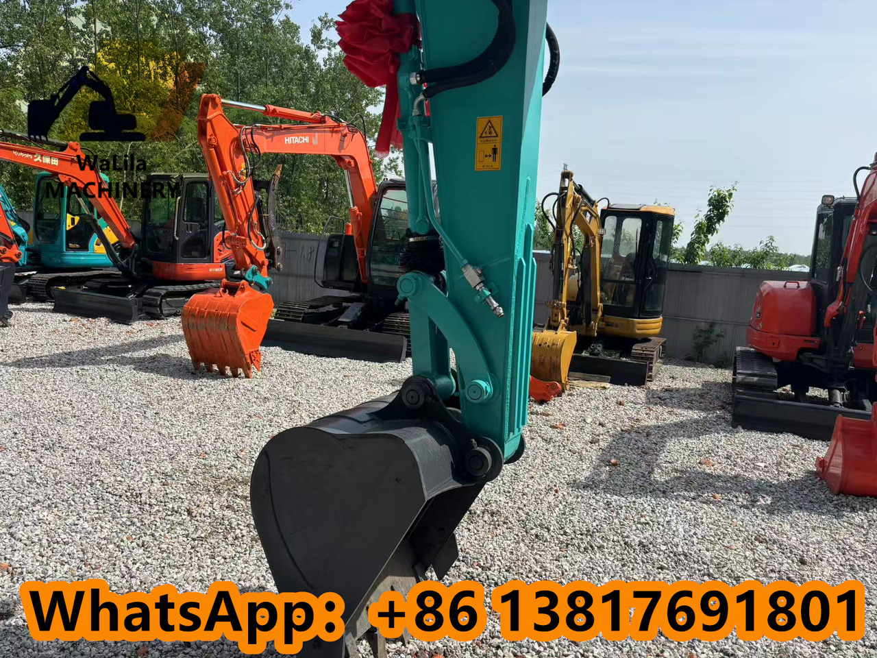 KOBELCO SK75 - Міні-екскаватор: фото 2 KOBELCO SK75 - Міні-екскаватор: фото 2