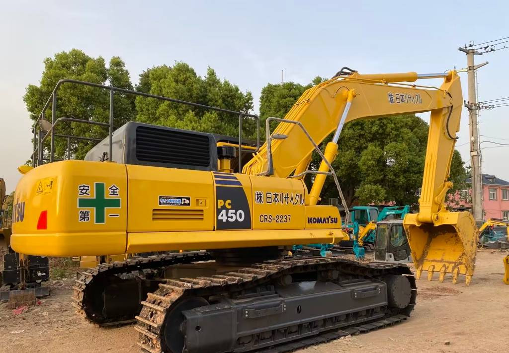 KOMATSU PC 450-8 - Гусеничний екскаватор: фото 2 KOMATSU PC 450-8 - Гусеничний екскаватор: фото 2