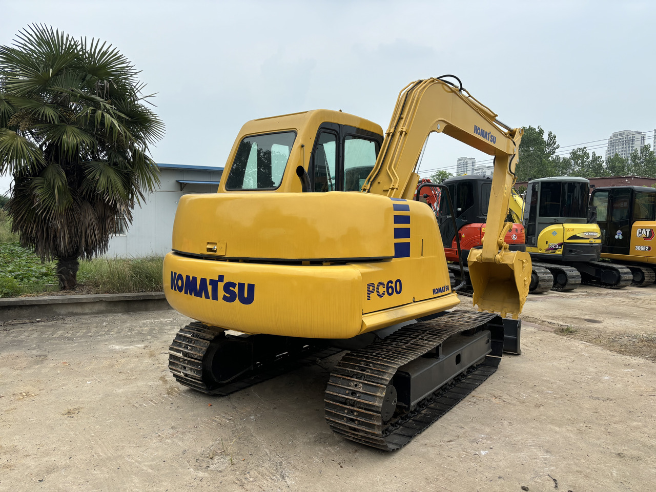 Komatsu PC 60-7 - Міні-екскаватор: фото 2 Komatsu PC 60-7 - Міні-екскаватор: фото 2