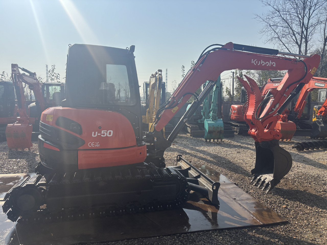 Kubota U50-4 - Міні-екскаватор: фото 1 Kubota U50-4 - Міні-екскаватор: фото 1