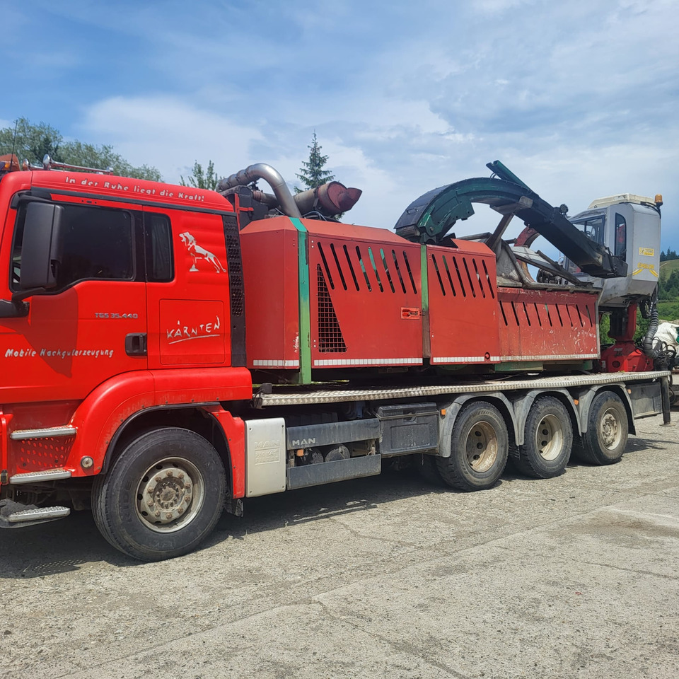 MUS-MAX Wood Terminator 10XL DLK - Дробарка для лісництва: фото 1 MUS-MAX Wood Terminator 10XL DLK - Дробарка для лісництва: фото 1