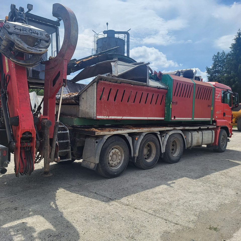 MUS-MAX Wood Terminator 10XL DLK - Дробарка для лісництва: фото 4 MUS-MAX Wood Terminator 10XL DLK - Дробарка для лісництва: фото 4