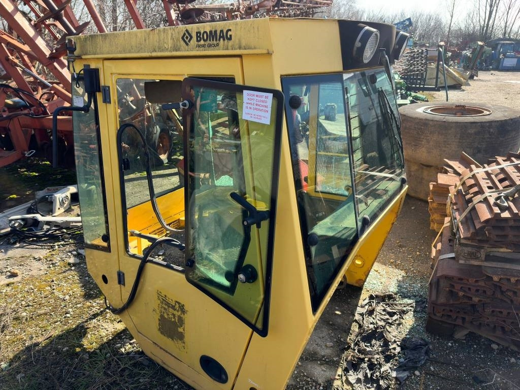 Bomag BW 177-226 D/DH CABIN - Кабіна в категорії Будівельна техніка: фото 3 Bomag BW 177-226 D/DH CABIN - Кабіна в категорії Будівельна техніка: фото 3