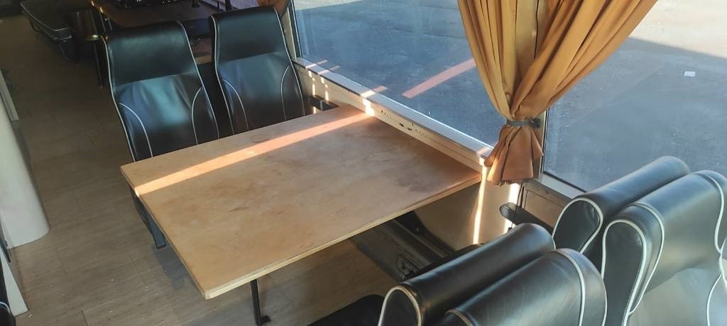 Інтегрований автобудинок Bova F14 Autorulota: фото 16 Інтегрований автобудинок Bova F14 Autorulota: фото 16