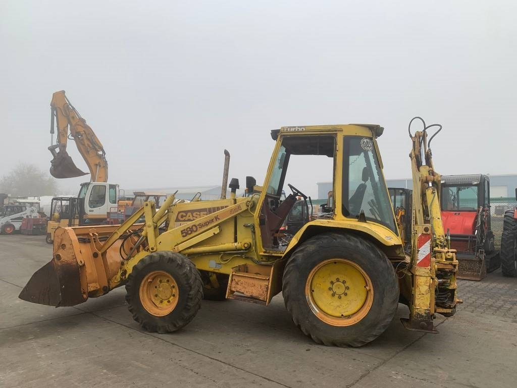 Case 580 K - Екскаватор-навантажувач: фото 3 Case 580 K - Екскаватор-навантажувач: фото 3